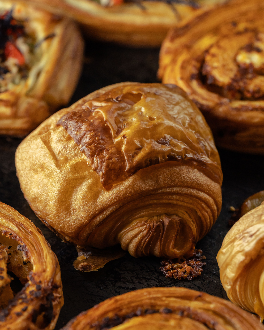 SAVOURY VIENNOISERIES (BOX OF 3)